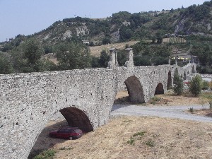 Xtrallusion offers characteristic Bed and Breakfast, B&B, Guest House, Hotel, Albergo and Country Lodge accommodation in Italy. Plus independent self-guided Walking, Adventure, Activity, Skiing and Paragliding Holiday itineraries on the Italian Rivieras, in the Italian Lakes, in the Italian Alps and in some of the most beautiful corners of Italy.